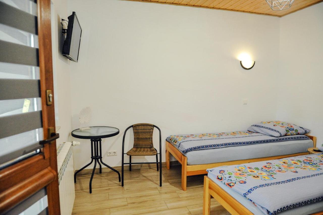Swiety Spokoj Bieszczady 782-047-324 Ustrzyki Dolne Exterior photo